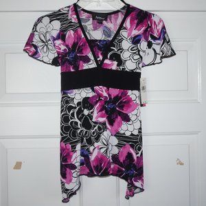 Girls Dressy Flowered Short Sleeve Amy Wear Blouse Top New With Tags Size XL 16